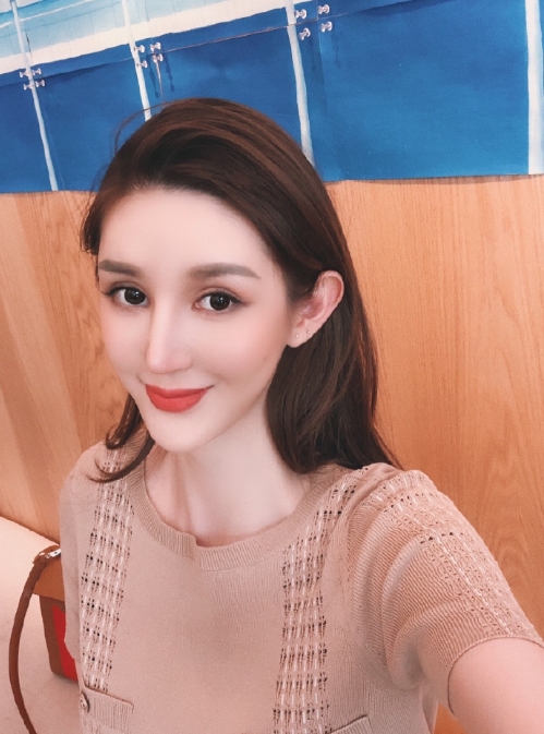 张婉婷的第一张照片--泉州认干亲服务网