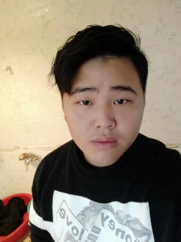 小李的第一张照片--泉州认干亲服务网