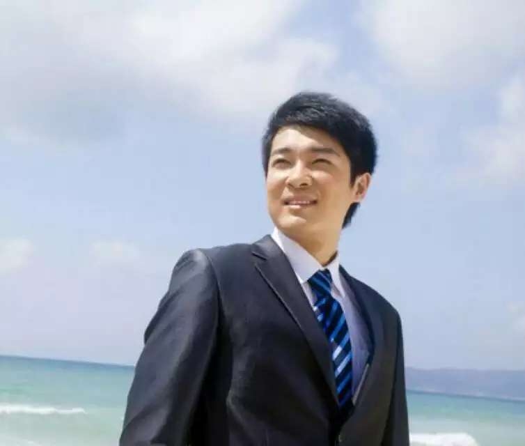 岁月静好的第一张照片--泉州认干亲服务网